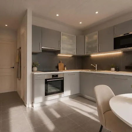 Daire Perched Above Montreux, With Breathtaking Views Of Geneva And The Alps