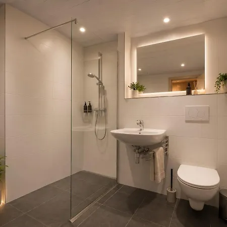 Perched Above Montreux, With Breathtaking Views Of Geneva And The Alps * Montrö